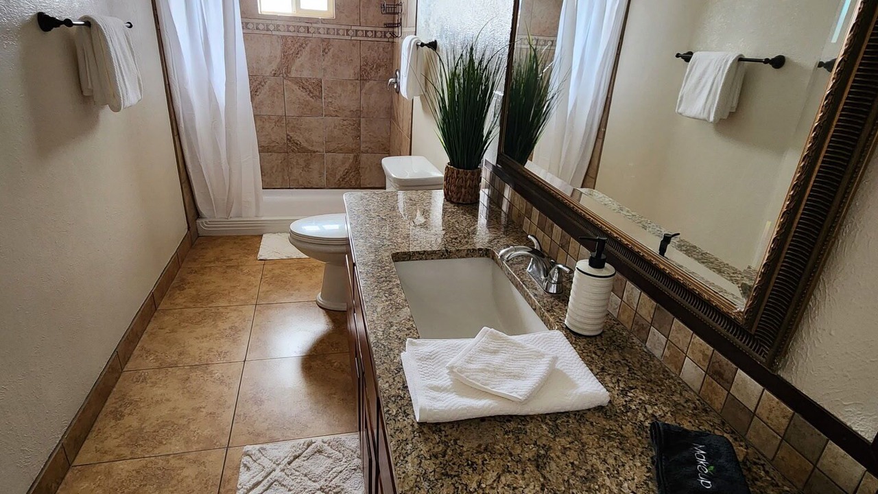 Photo of Bathroom in Bosque Farms