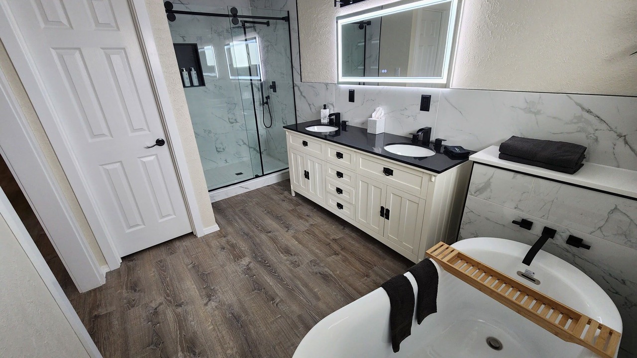 Photo of Bathroom in Bosque Farms