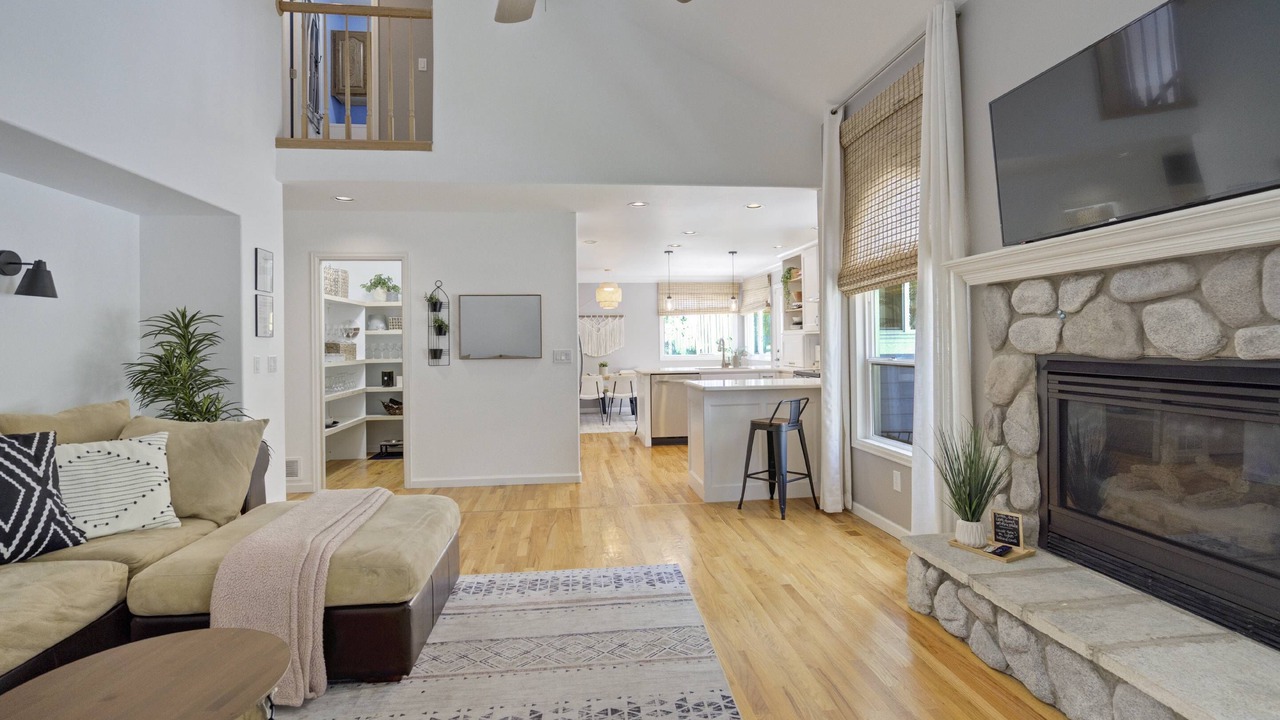 Photo of Bedroom in Skyway