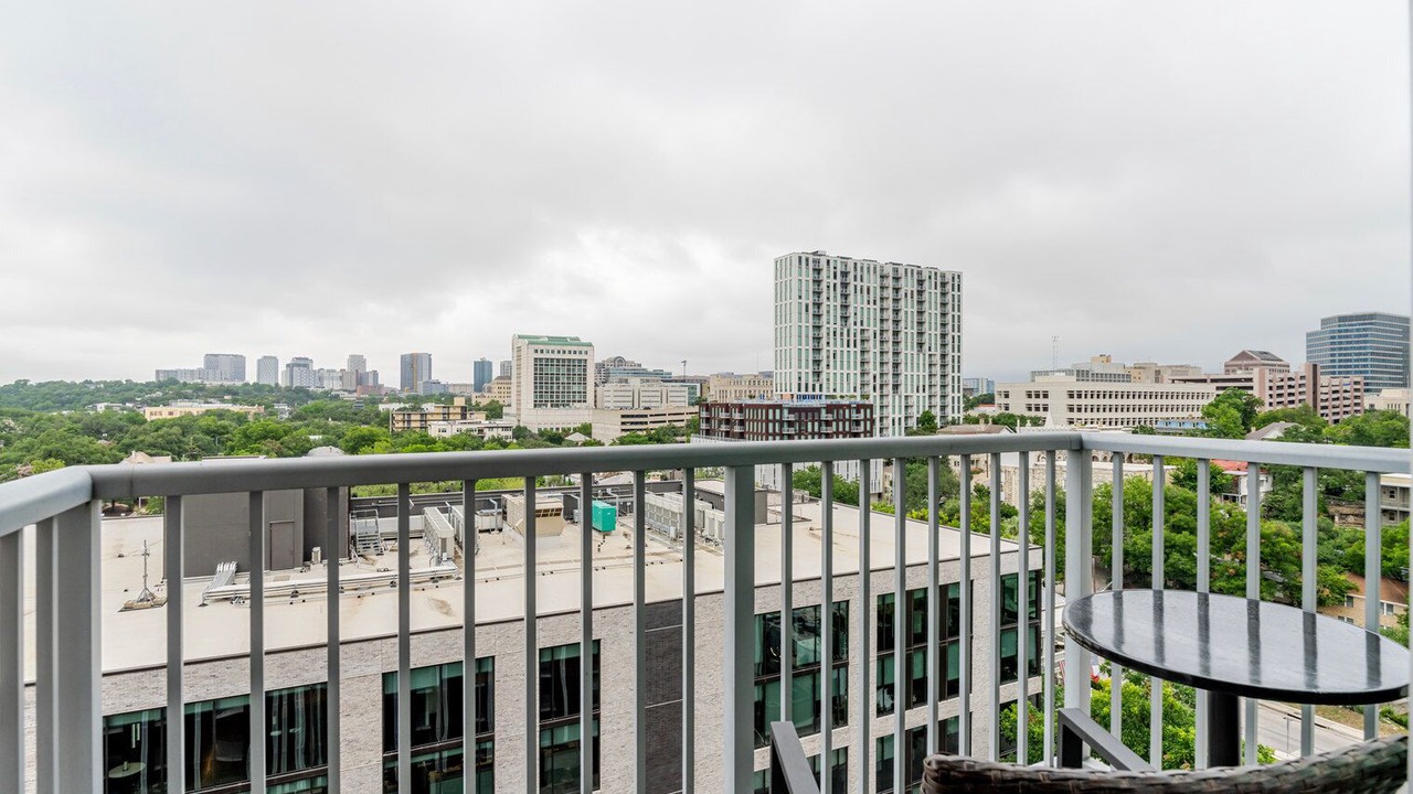 Photo of Outdoor in West End