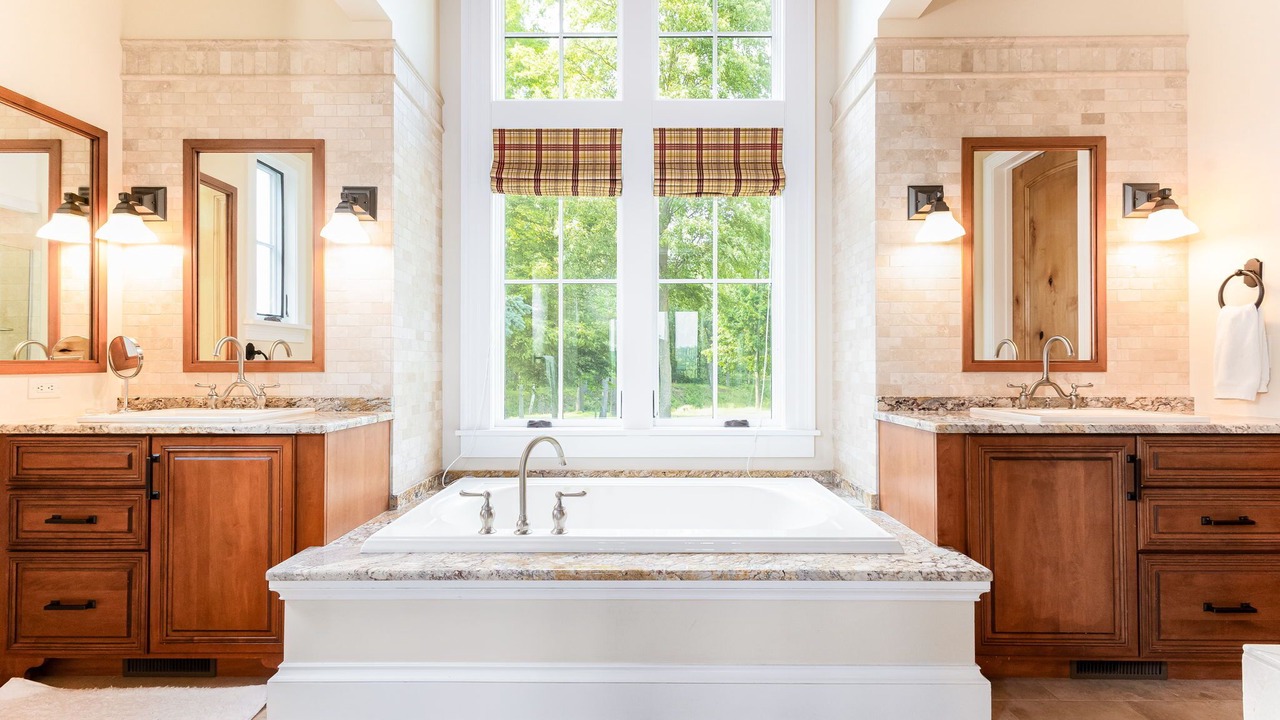 Photo of Bathroom in Niles