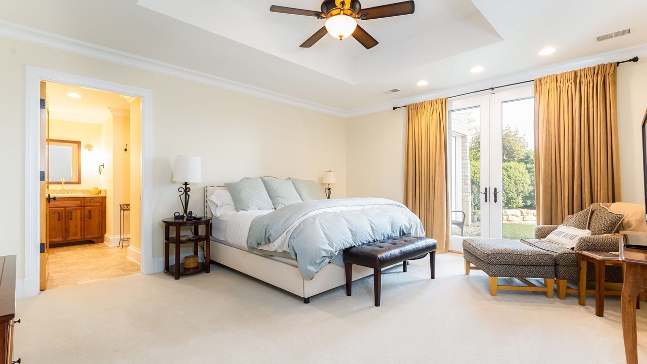 Photo of Bedroom in Niles