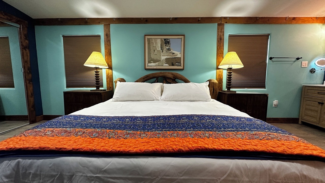 Photo of Bedroom in North Valley