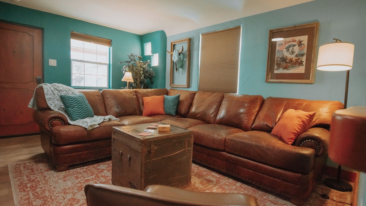 Photo of Livingroom in North Valley