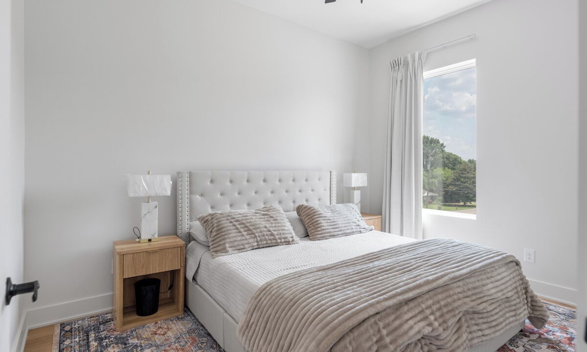 Photo of Bedroom in Inglewood