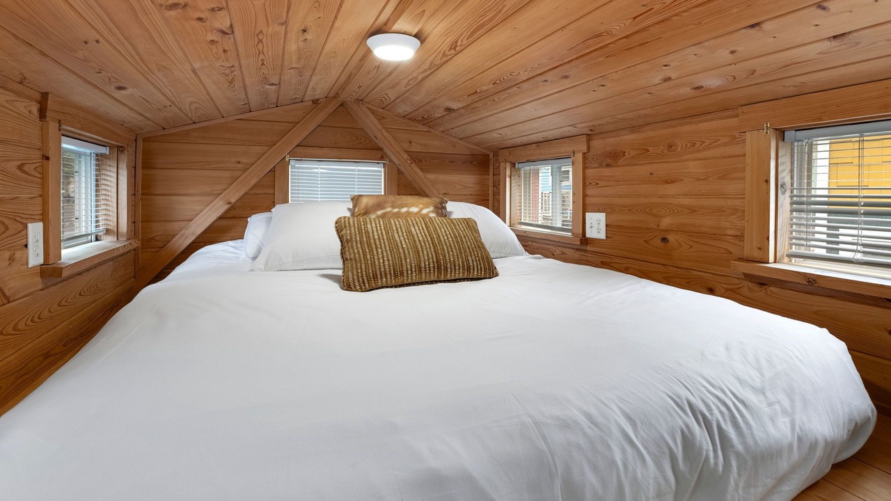 Photo of Bedroom in Poudre Park