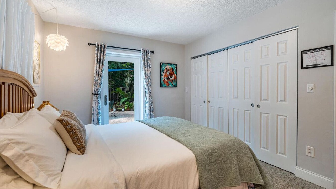 Photo of Bedroom in Riverside Park