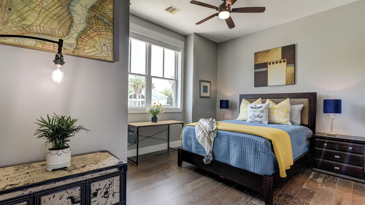 Photo of Bedroom in Clear Lake Shores