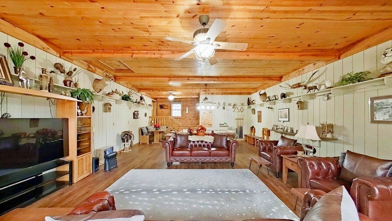 Photo of Livingroom in Gregory