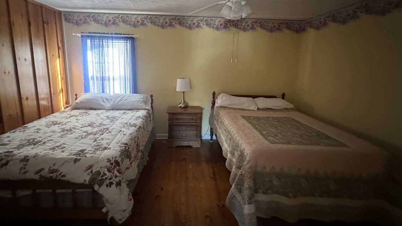 Photo of Bedroom in Oakdale