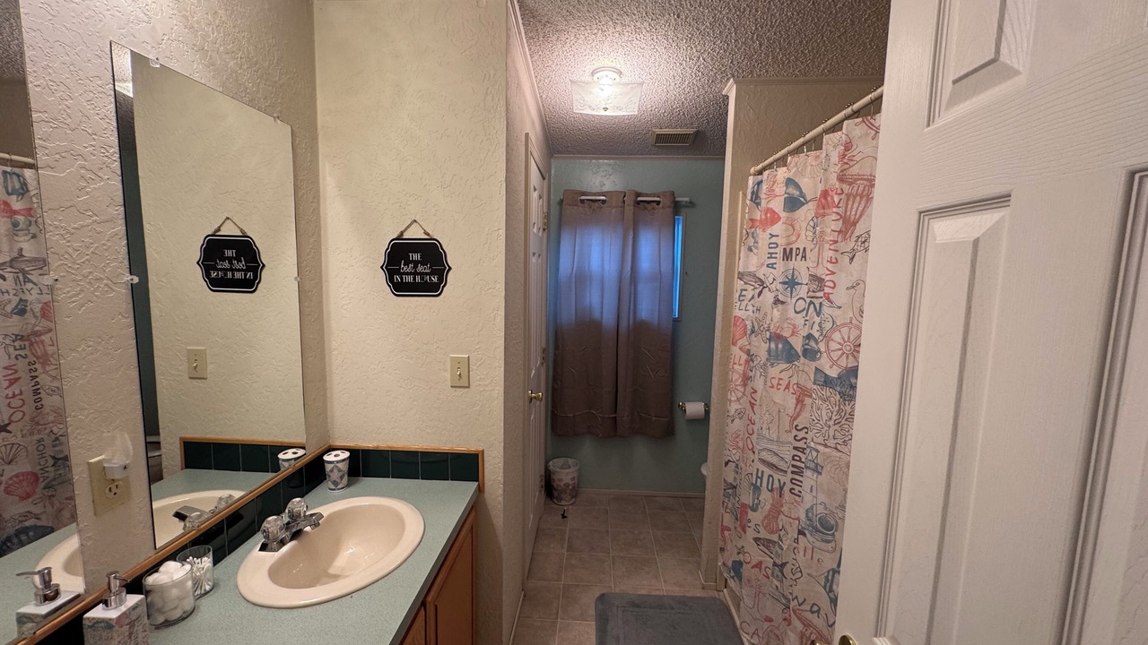 Photo of Bathroom in Navajo Dam