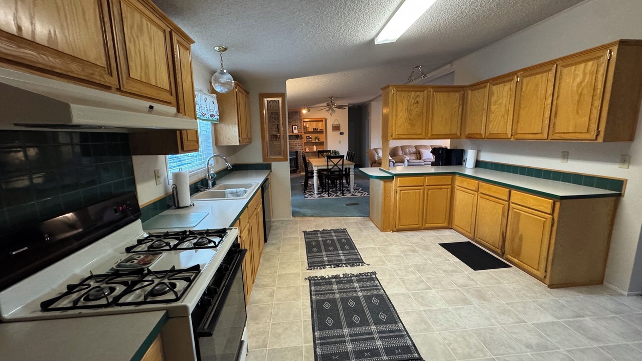 Photo of Kitchen in Navajo Dam