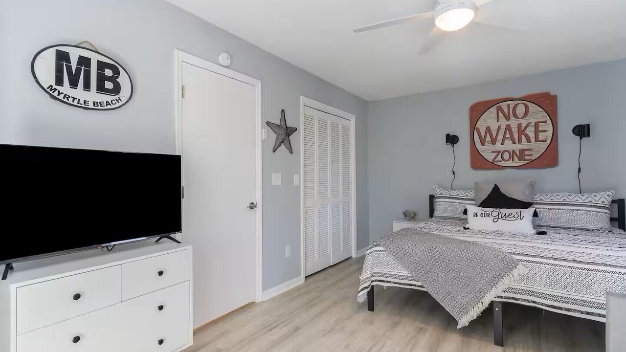 Photo of Bedroom in Windy Hill