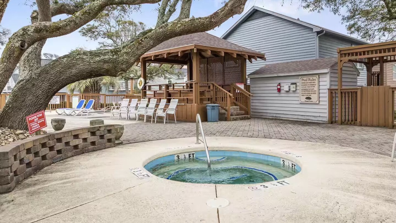 Photo of Outdoor in Windy Hill