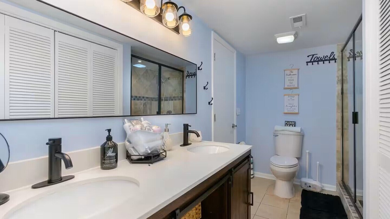 Photo of Bathroom in Windy Hill