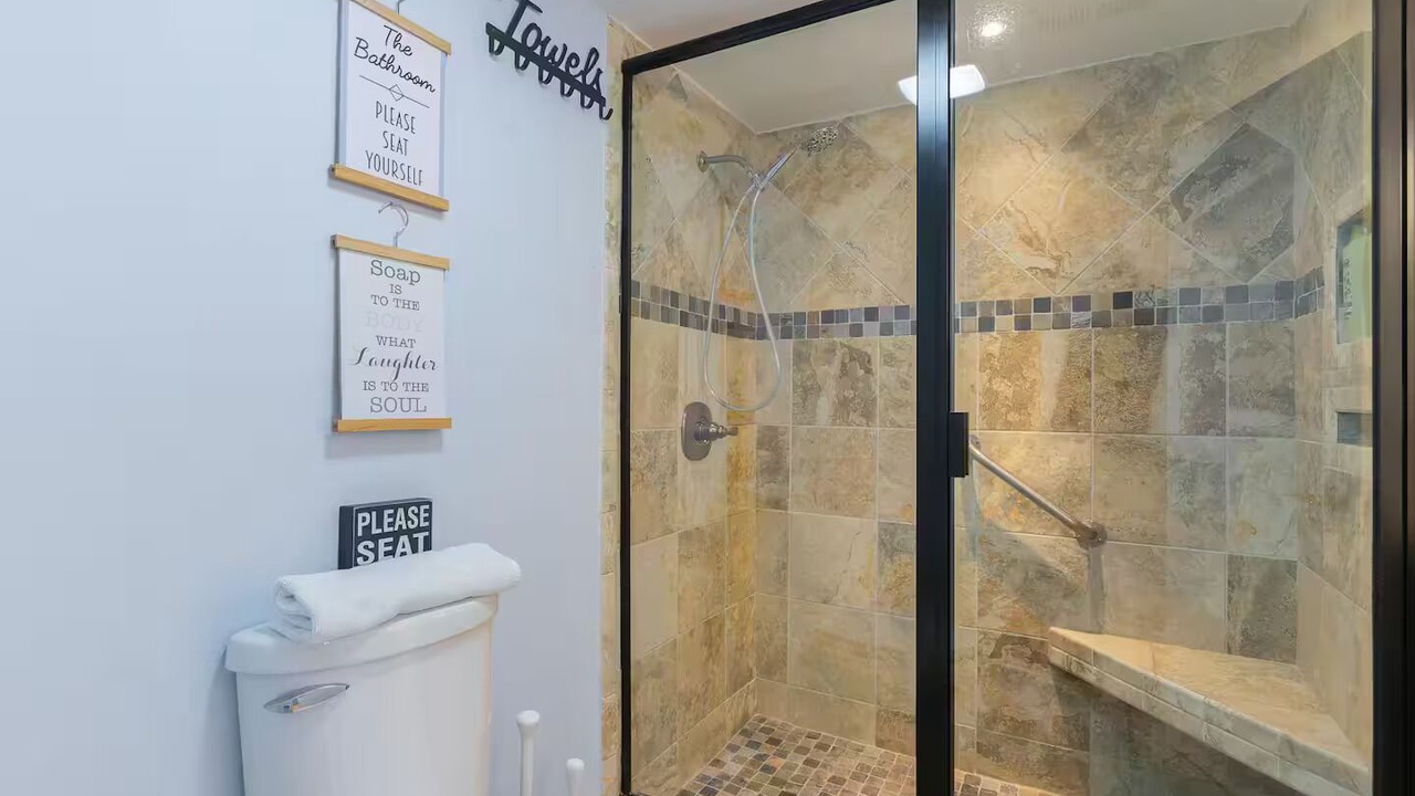 Photo of Bathroom in Windy Hill