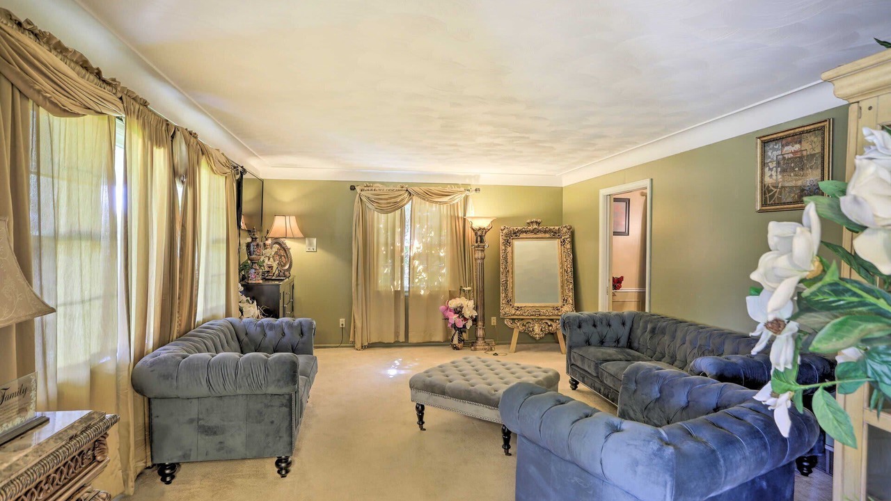 Photo of Livingroom in Toledo