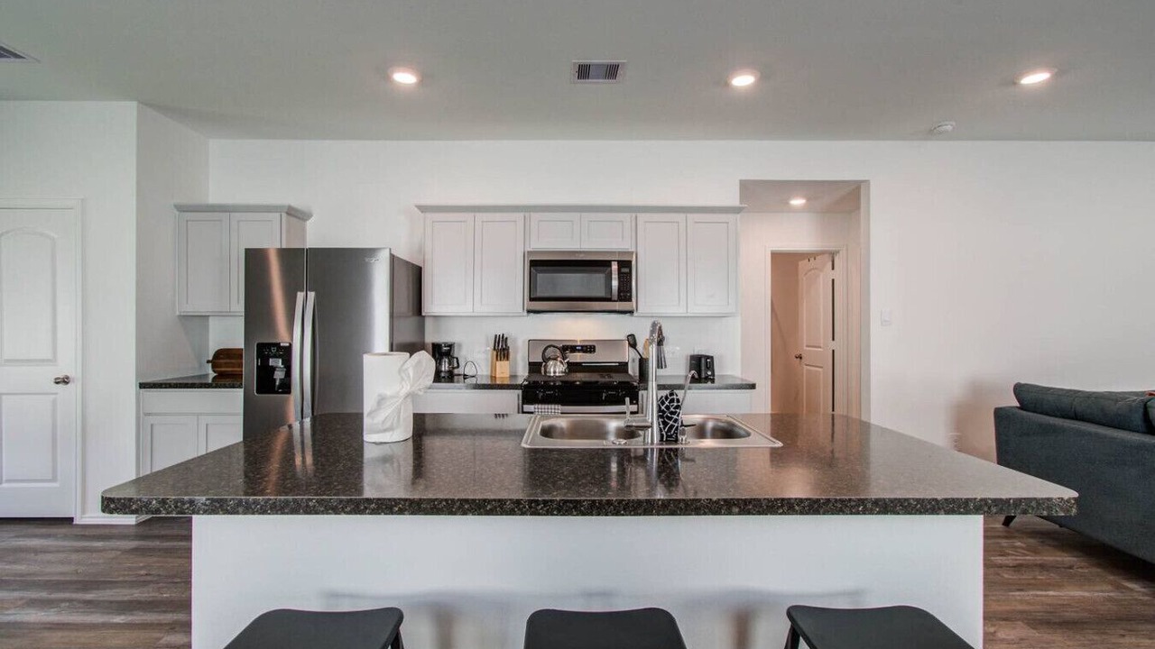 Photo of Kitchen in Spring