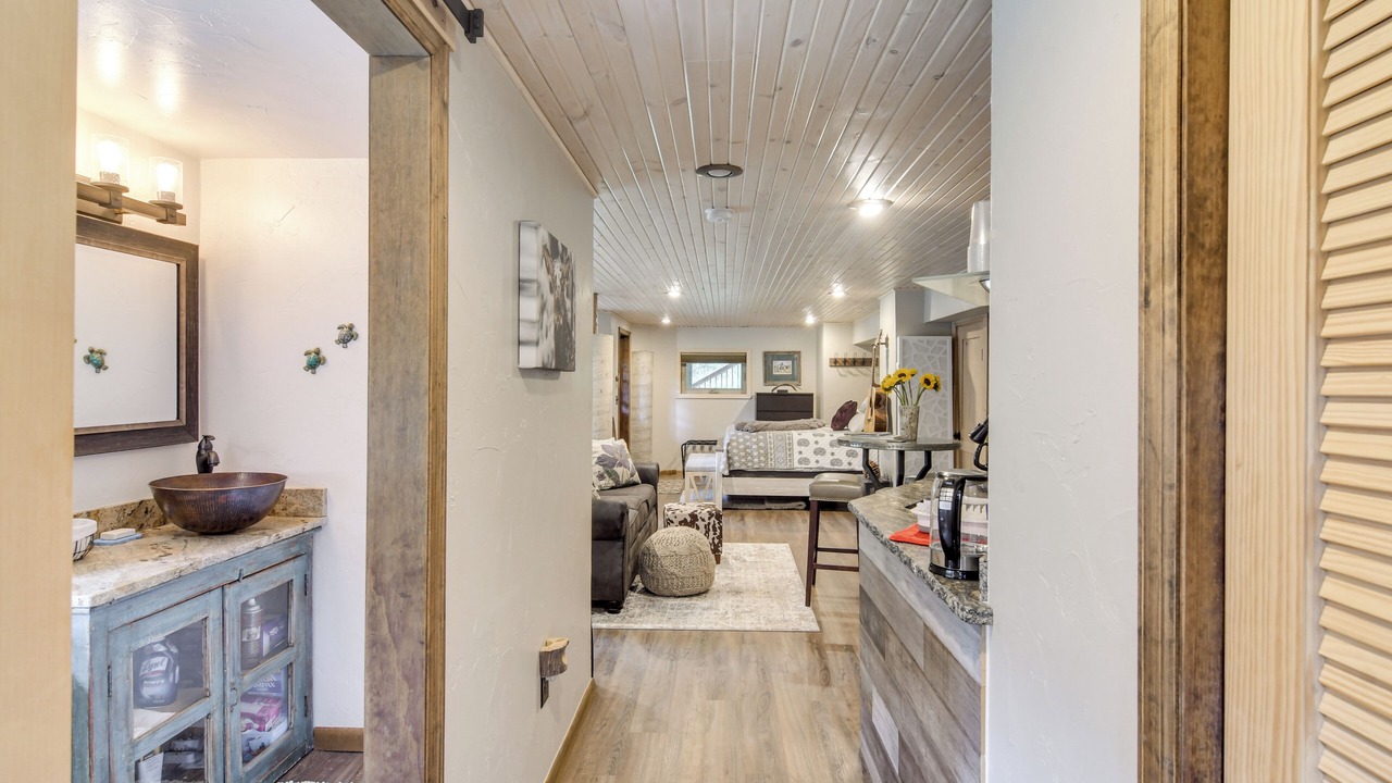 Photo of Livingroom in Evergreen Meadows