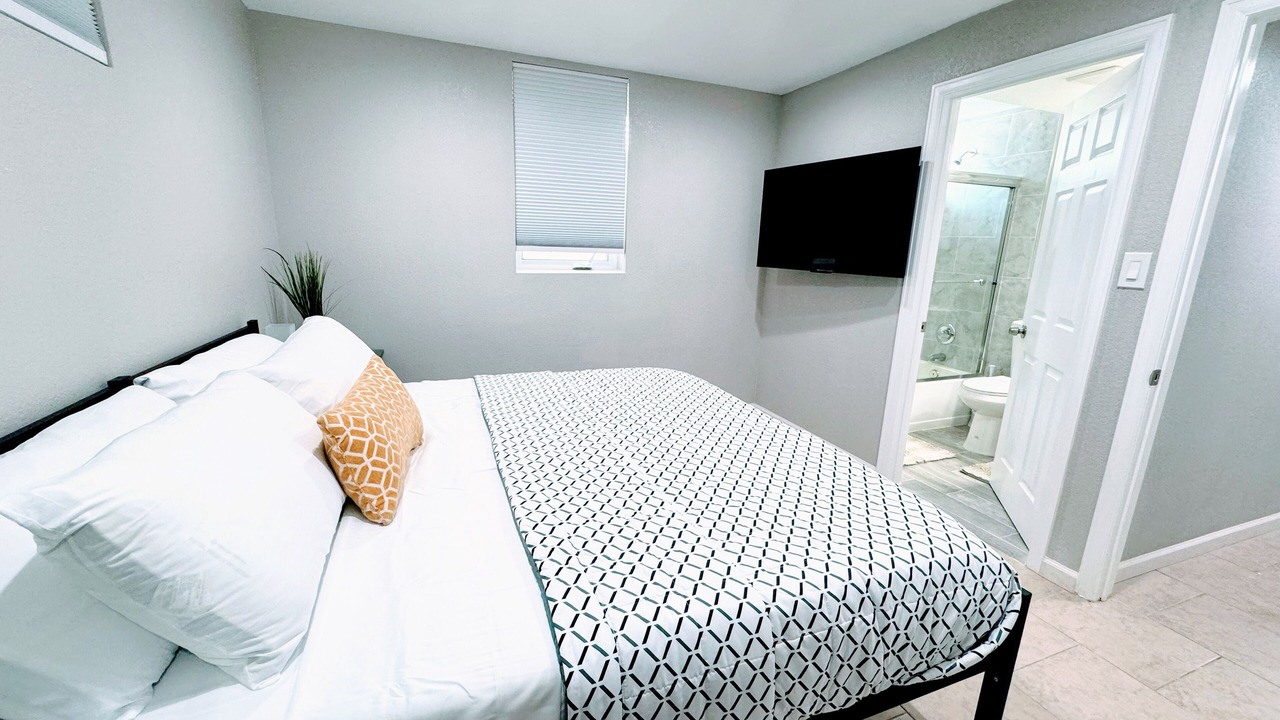 Photo of Bedroom in Dupont