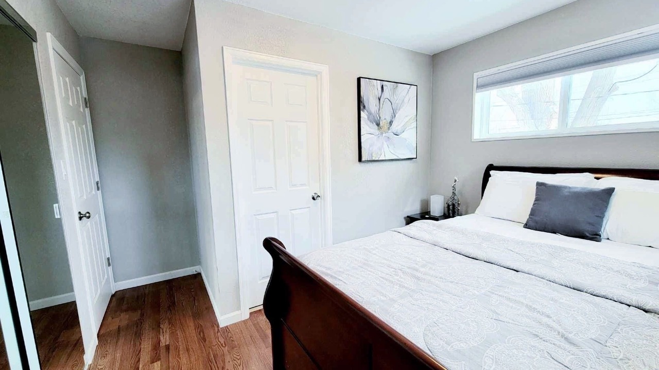 Photo of Bedroom in Dupont