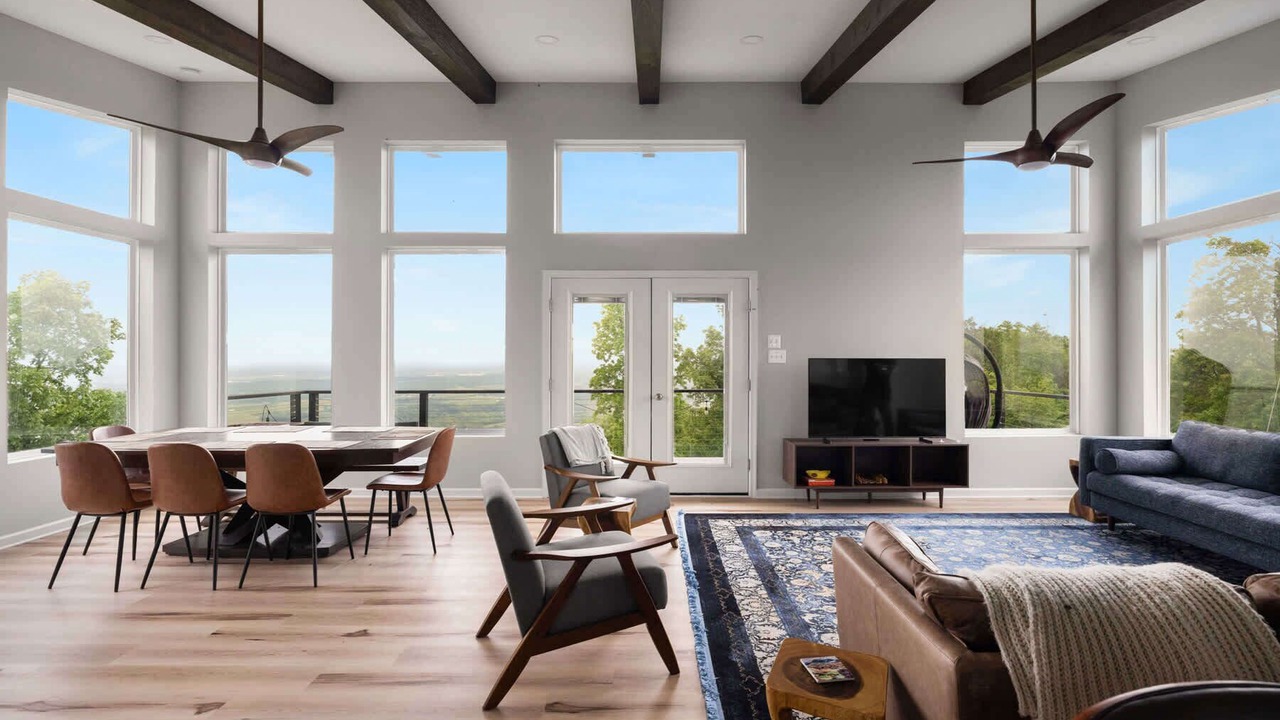 Photo of Livingroom in Ridgeway