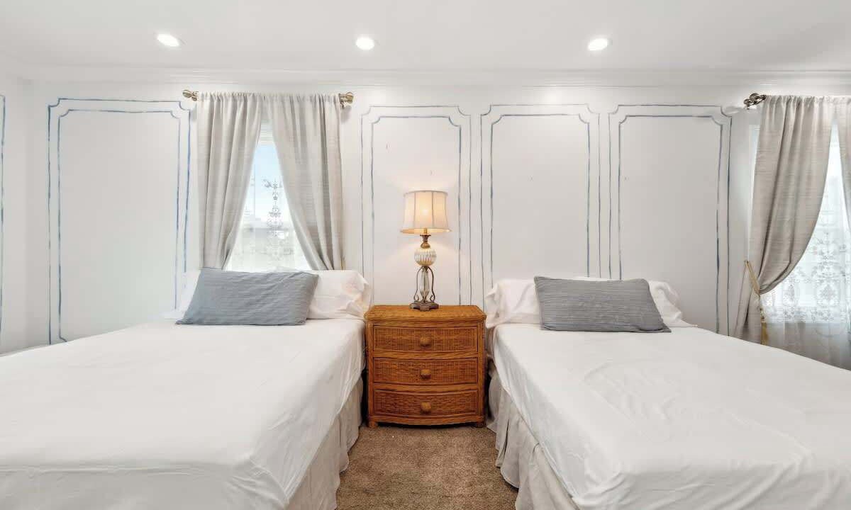 Photo of Bedroom in Broadmoor