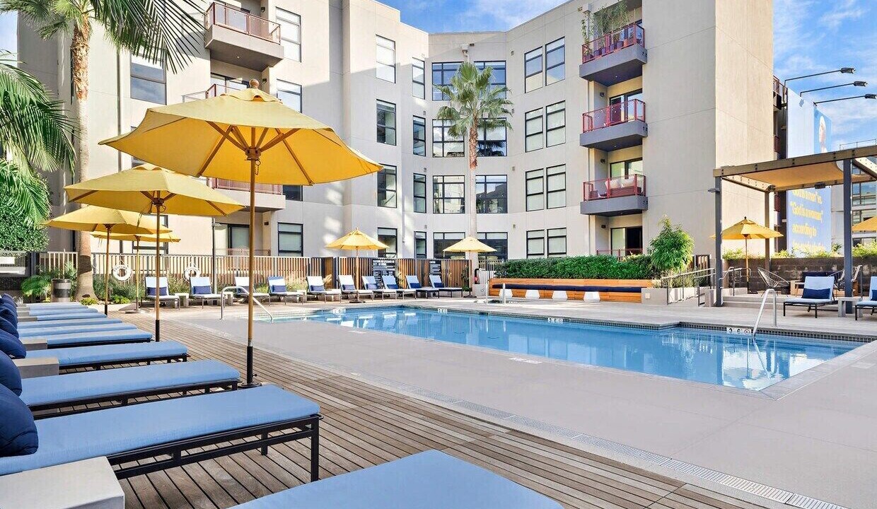 Photo of Outdoor in Hollywood