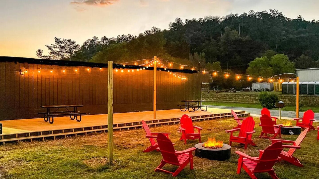 Photo of Outdoor in Townsend