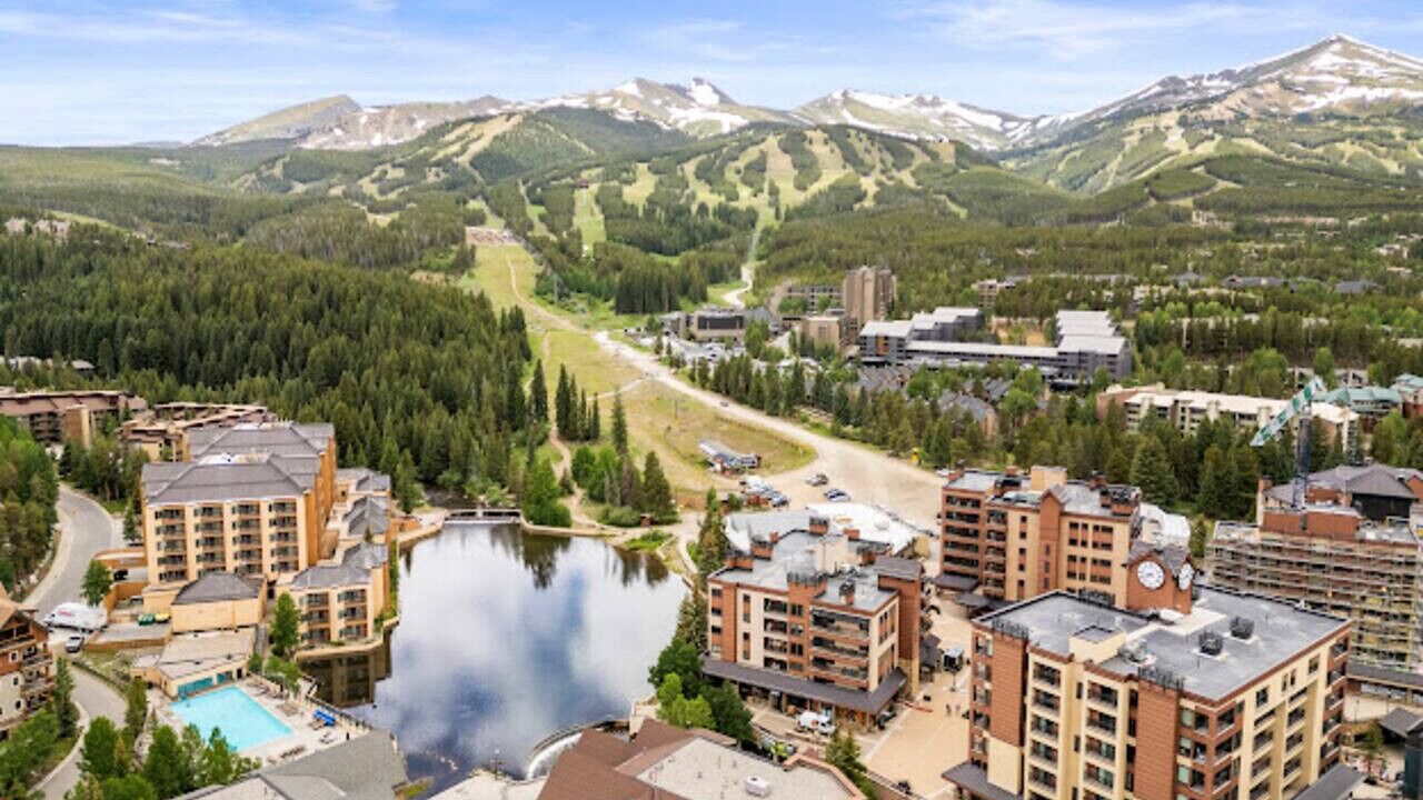 Photo of Outdoor in Peak 9