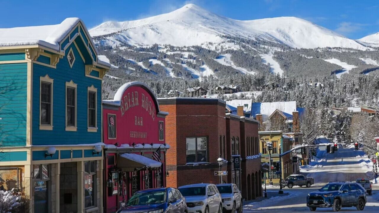Photo of Others in Peak 9