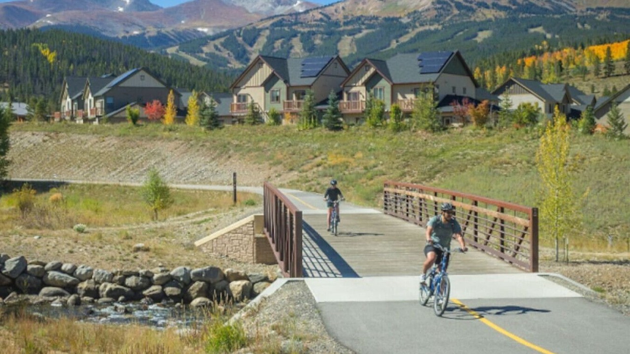 Photo of Others in Peak 9