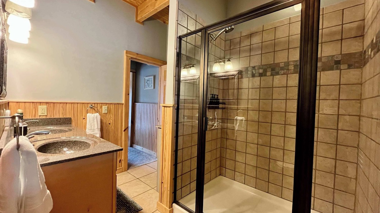 Photo of Bathroom in Scottsville