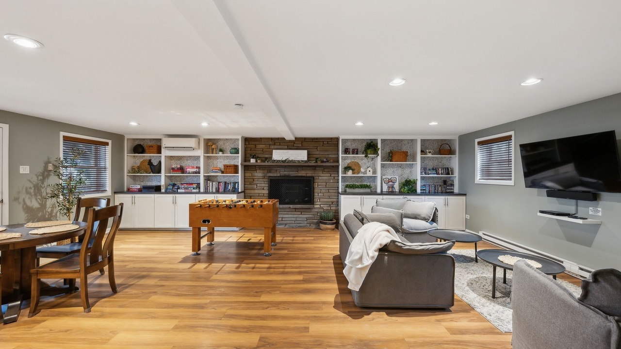 Photo of Livingroom in Washington Boro