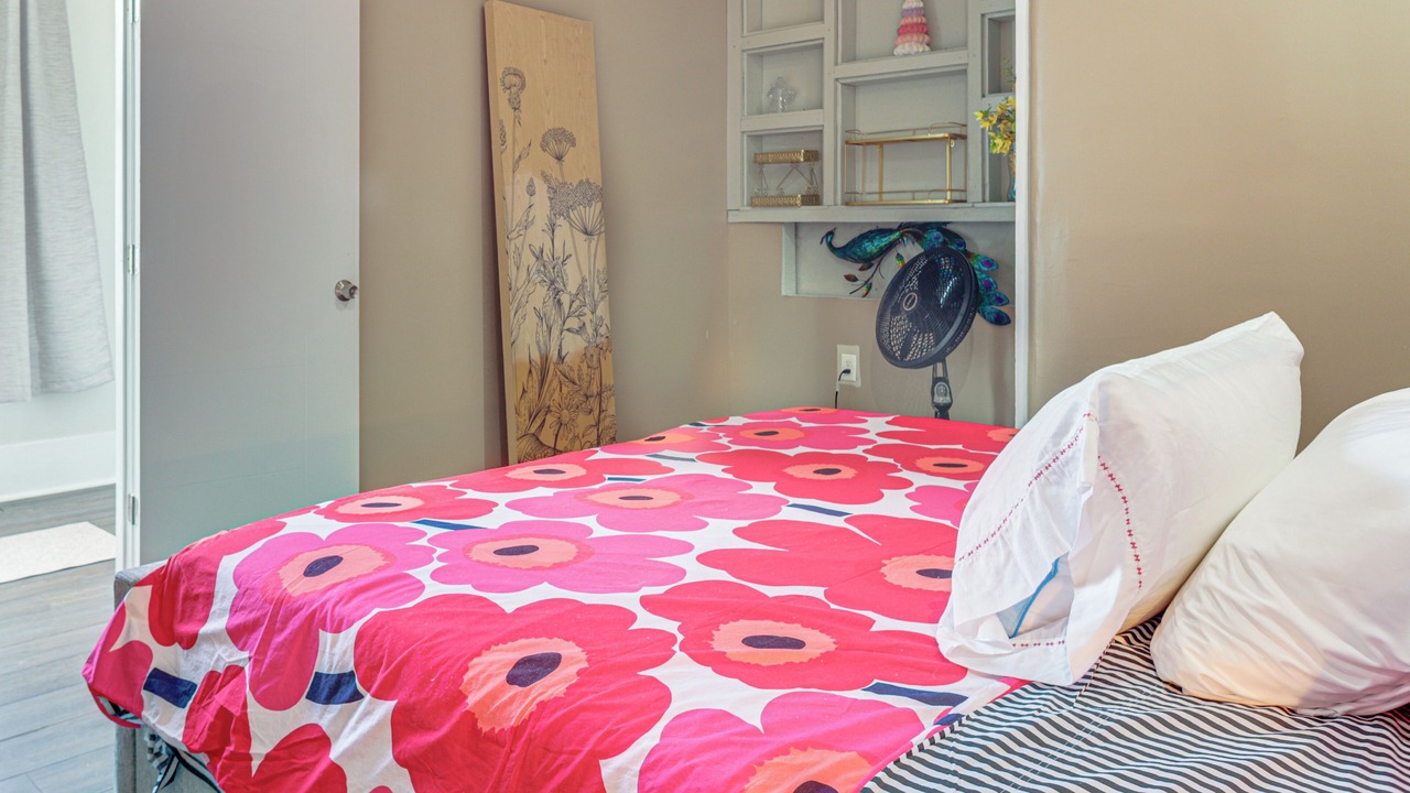 Photo of Bedroom in Newport