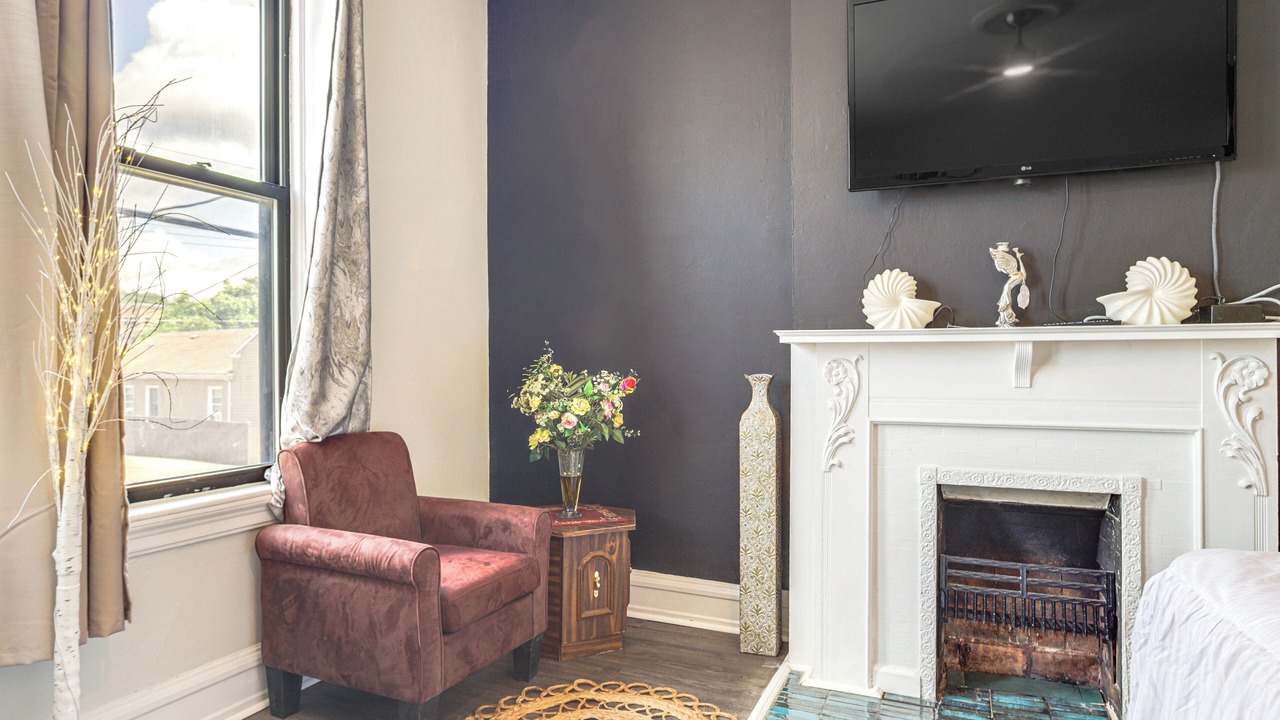 Photo of Livingroom in Newport