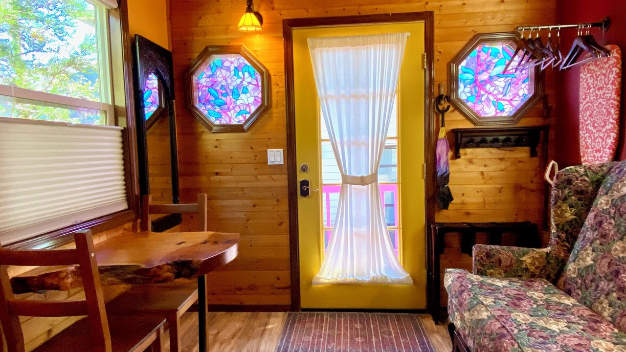 Photo of Livingroom in Mississippi District
