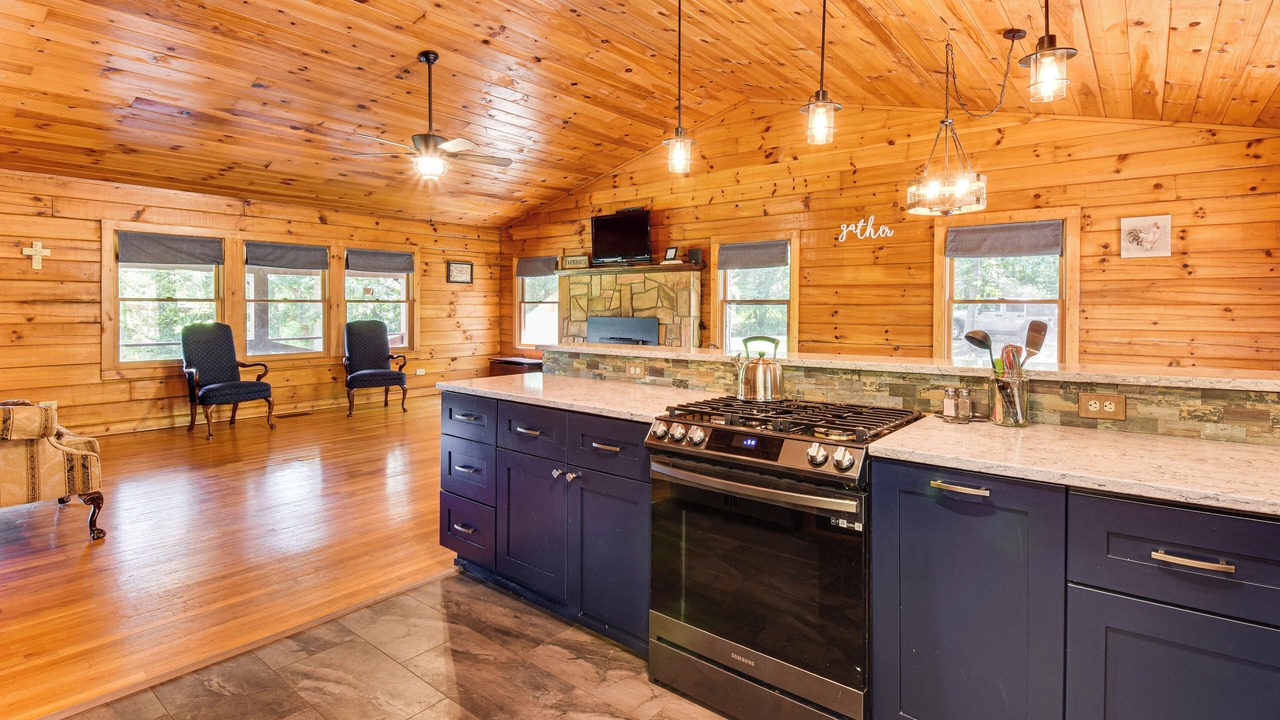 Photo of Kitchen in Toccoa