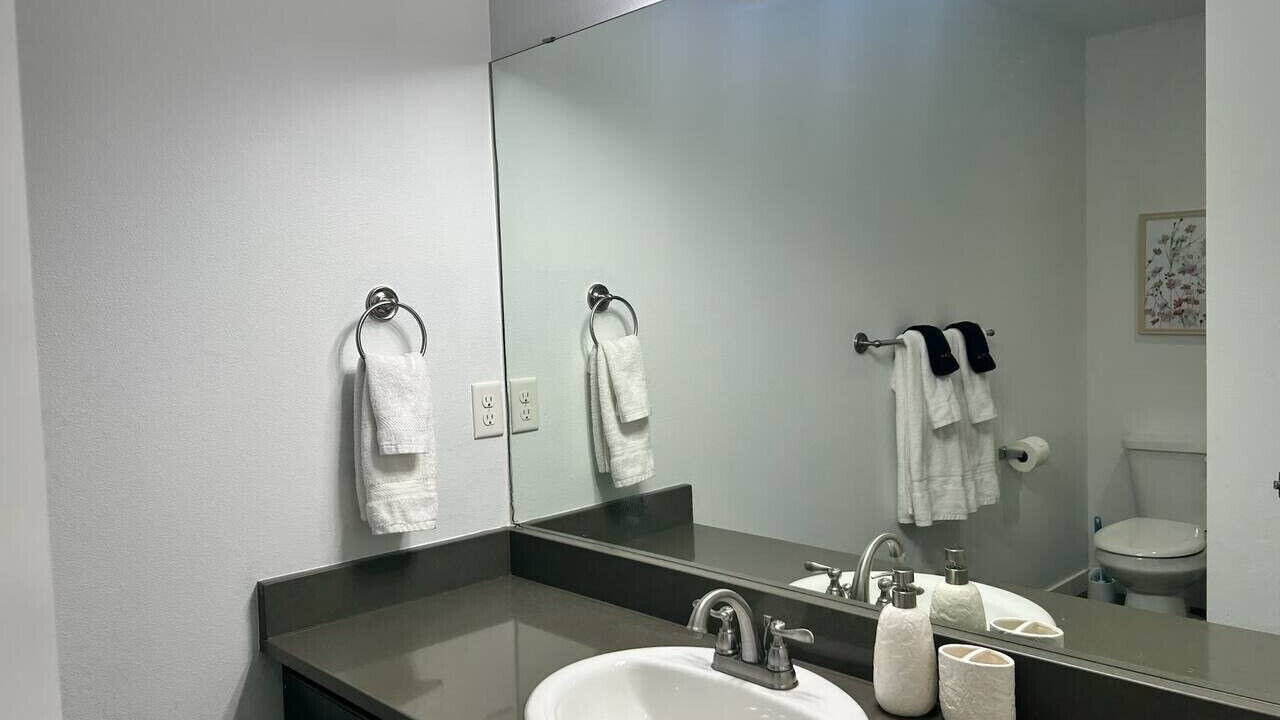 Photo of Bathroom in Guide Meridian