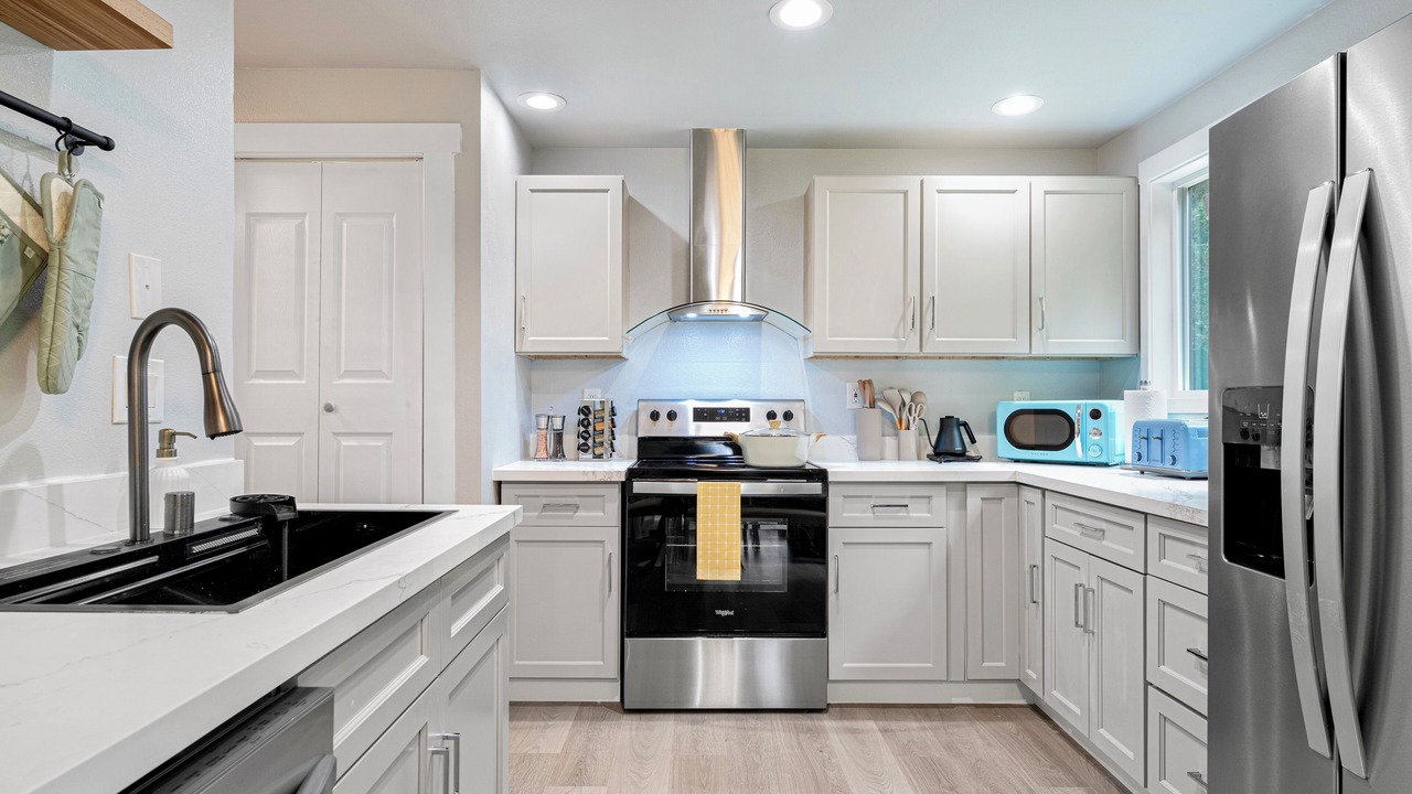 Photo of Kitchen in Education Hill