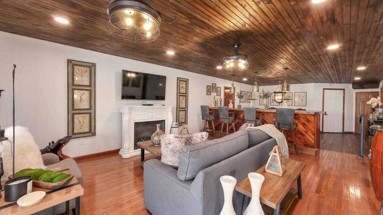 Photo of Livingroom in Mercer