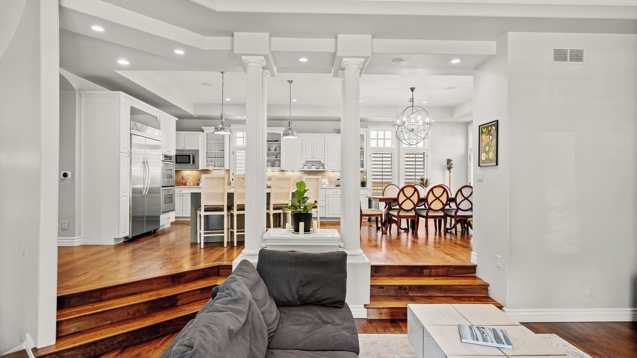 Photo of Livingroom in University Park
