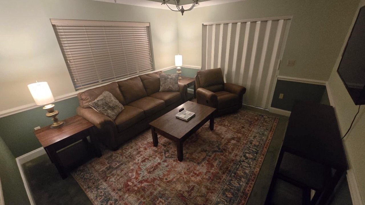 Photo of Livingroom in Bluff City