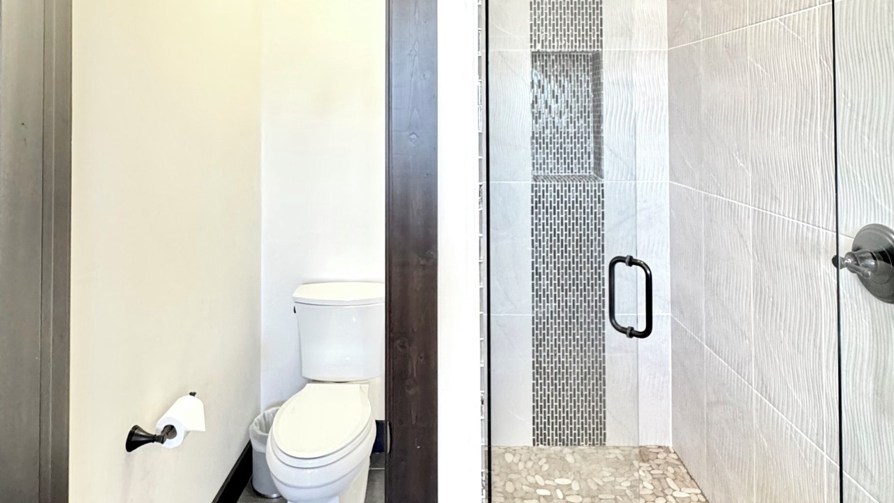 Photo of Bathroom in Silt