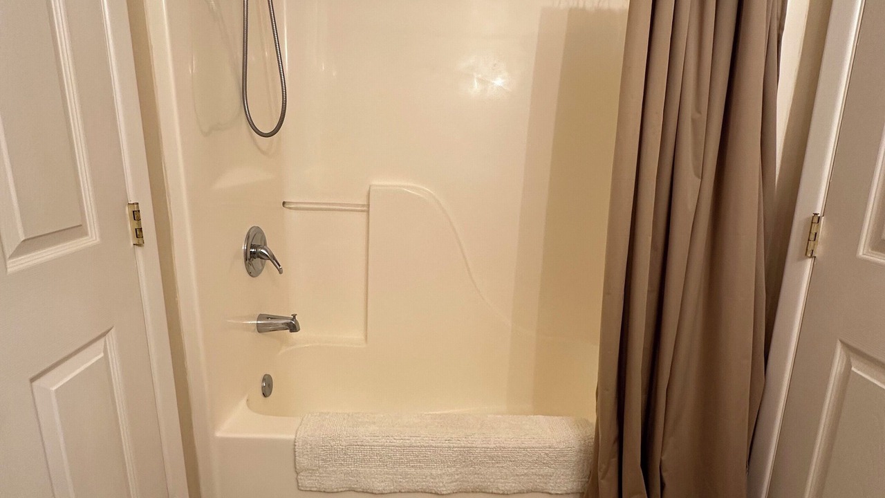 Photo of Bathroom in Pearce