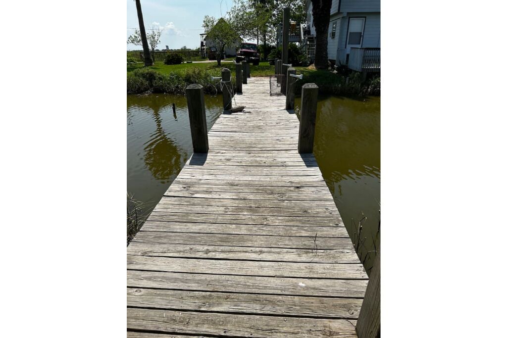 Photo of Others in Crystal Beach