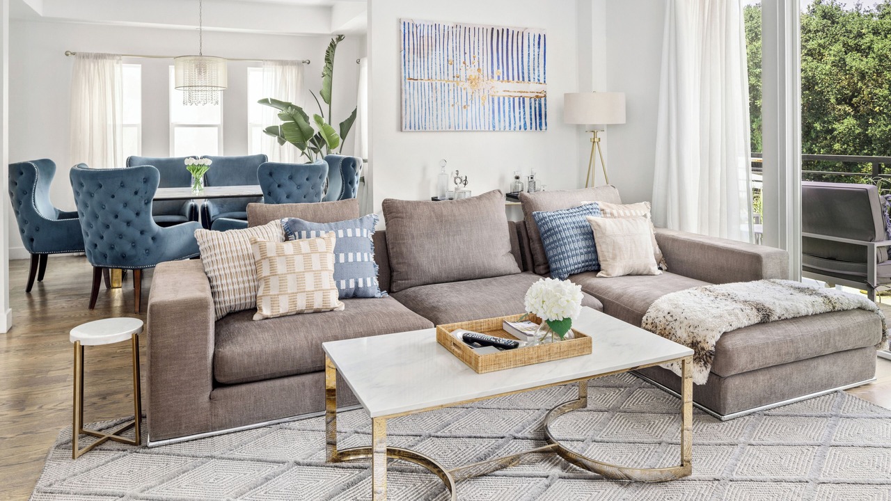 Photo of Livingroom in Hollywood Hills