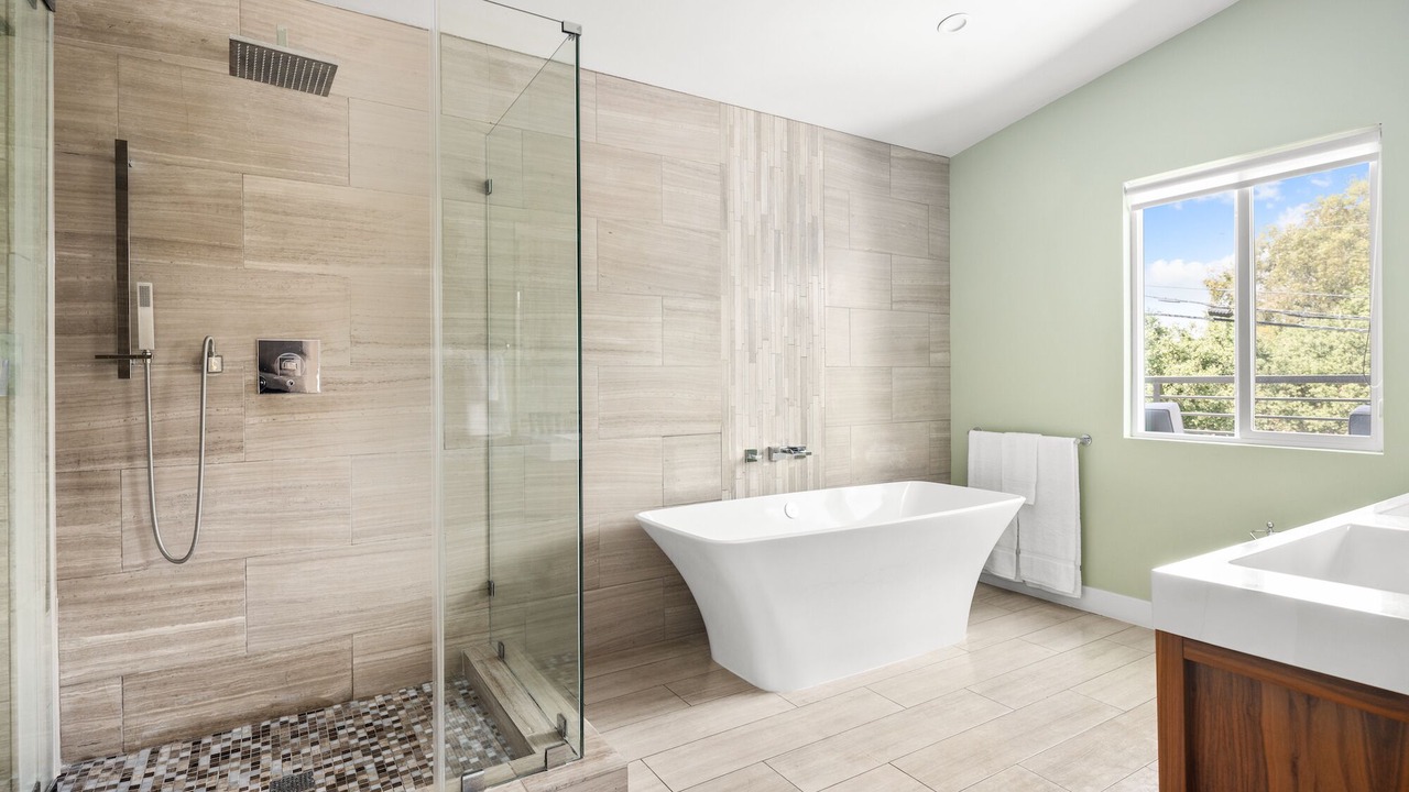 Photo of Bathroom in Hollywood Hills