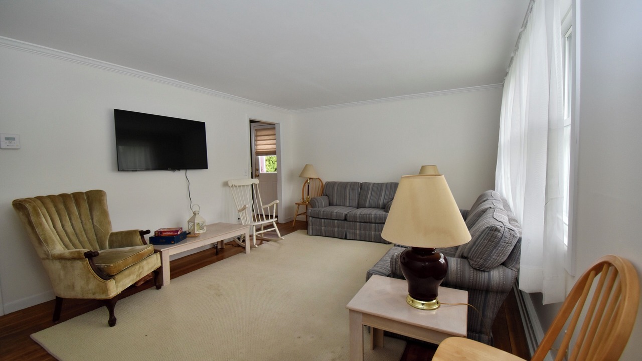 Photo of Livingroom in Watch Hill