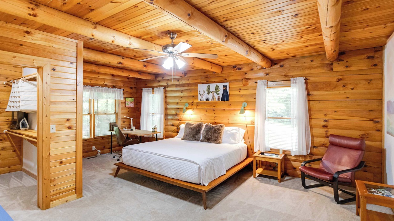 Photo of Bedroom in Keedysville